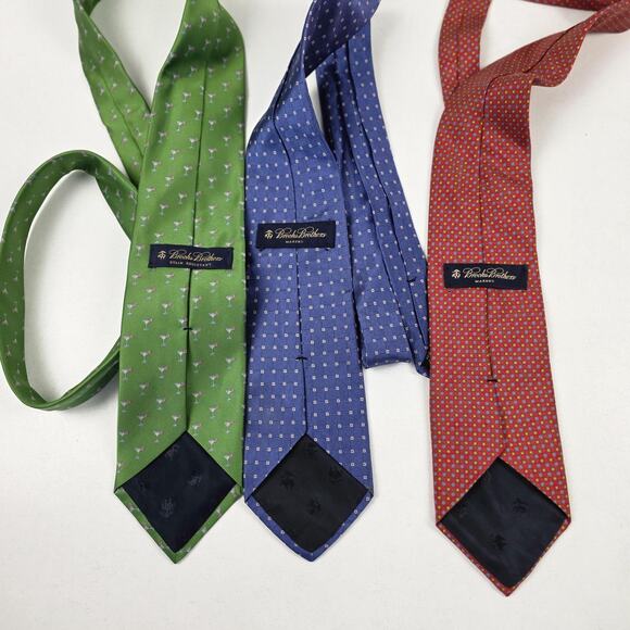 Brooks Brothers Silk Ties Mens Set of 3 Green Blue Red Made Italy USA Patterned - Picture 3 of 5